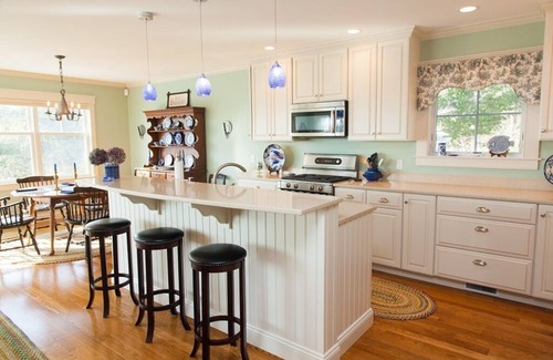 Chatham House | Gorgeous panoramic views of Mill Pond and just a short walk to downtown Chatham!