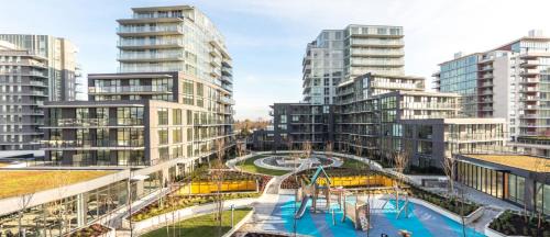 Richmond City Centre Apartment | Gorgeous Place In Downtown RMD