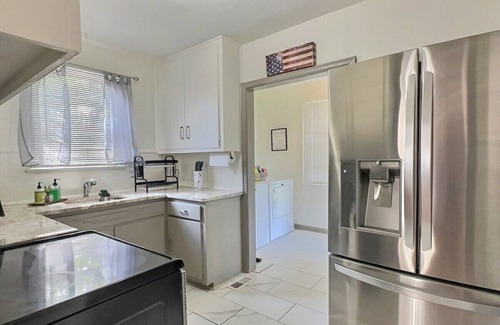 Prattville House | Gorgeous Prattville 2bed 1bath