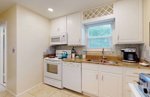 Gulf Pines House | Gorgeous private home, great for families and close to beach