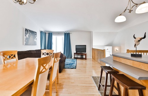 Mille-Isles House | GORGEOUS Quiet Cottage ~ Pool - Nature ~ Family