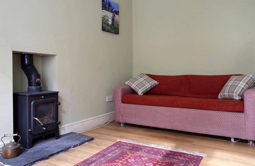 Merchiston House | Gorgeous Quiet Garden Apartment - close to centre - Sleeps 4