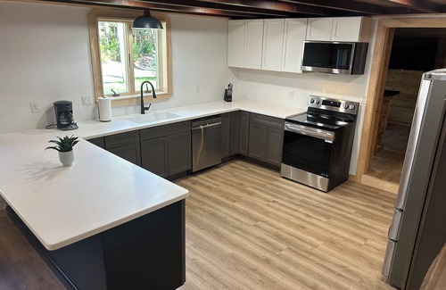 Brimley Cottage | Gorgeous Remodeled 4Bed/2Bath Retreat with Private Trail to Lake Superior Beach!