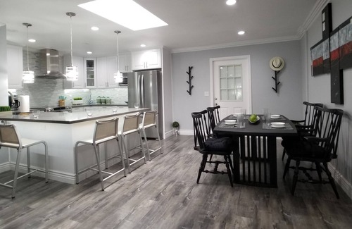 Stockton House | GORGEOUS REMODELED HOUSE - 4 BED/ 3 BTH