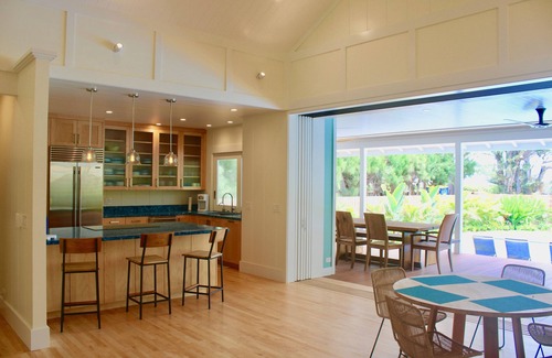 Kalama Tract House | Gorgeous Renovated 1937 Plantation Style Beach House 50 Steps to the Center of the Beach by RedAwning