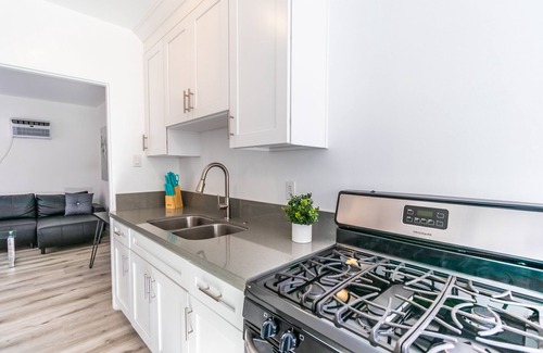 Valley Village Apartment | Gorgeous & Renovated Garden Apartment in Valley Village.