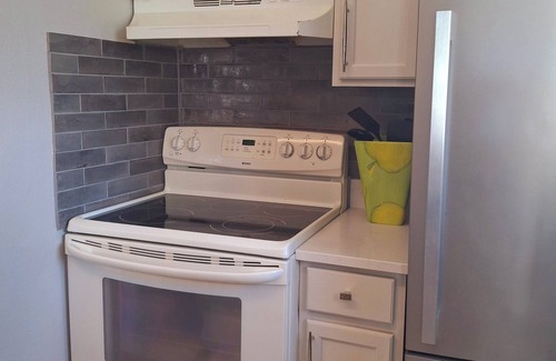 Pineland House | GORGEOUS RENTAL! Paradise In Old Time Florida at "The Dew Drop Ian"