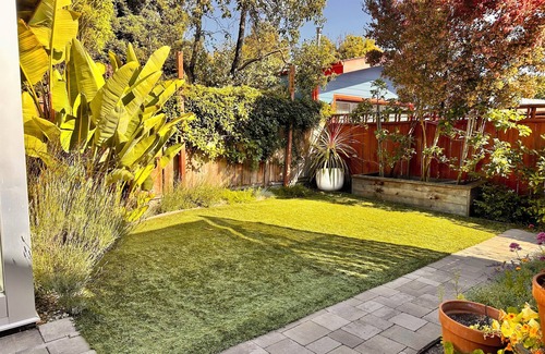 Piedmont Avenue House | Gorgeous Rockridge Bungalow close to BART and great shops