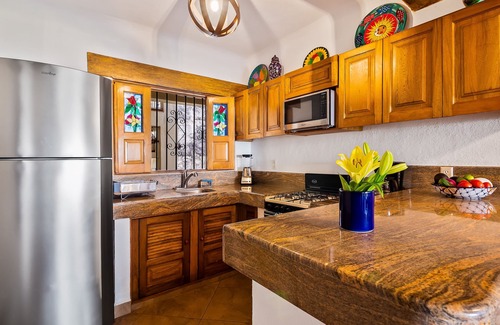 Emiliano Zapata Condo | Gorgeous Rooftop Pool, Secure Building, Steps from Los Muertos Beach in Old Town