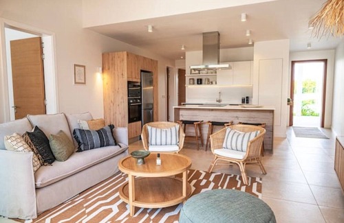 Grand Gaube Apartment | Gorgeous seaview apartment