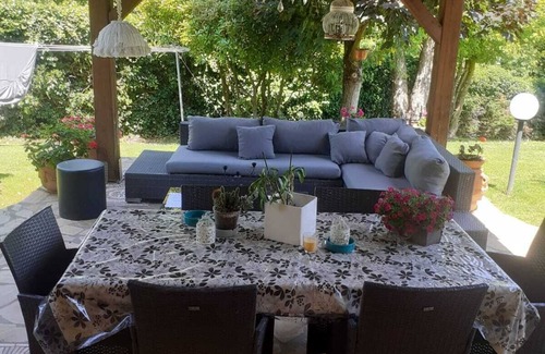Colle di Compito Villa | Gorgeous shabby rustic on Tuscan hills, pool on request