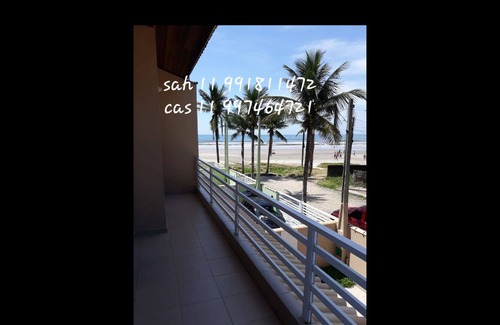 Mongagua House | GORGEOUS SHOWING THE SEASIDE