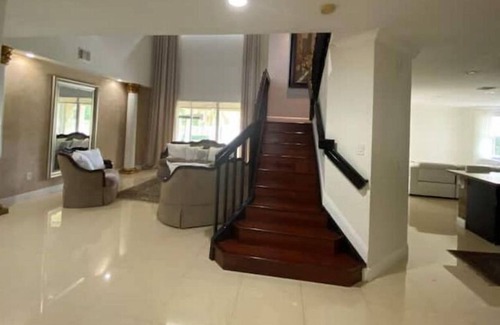Ludlam House | Gorgeous single house in Miami, Florida.