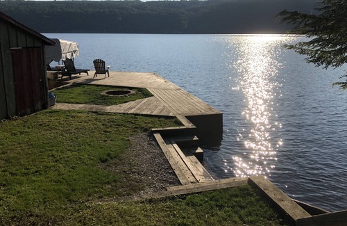 Moravia House | Gorgeous Skaneateles Lakefront Home