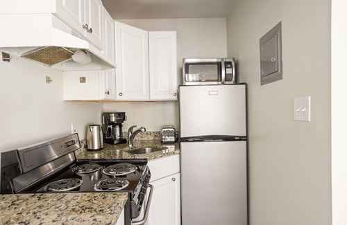 South Boston Apartment | Gorgeous South Boston Studio nr Restaurants, by Blueground