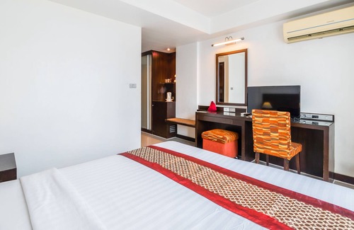 Thanon Phaya Thai Apartment | Gorgeous Thai Style near BTS Phayathai