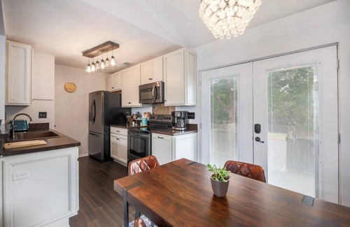Copperfield House | Gorgeous Townhouse *Huge Winter Discount*