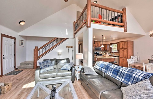 Twin Lakes Cabin | Gorgeous Twin Lakes Home w/Deck Overlooking Mtns!