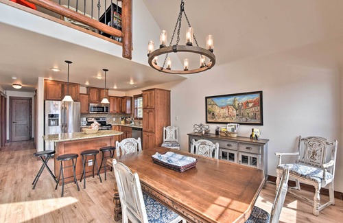 Twin Lakes Cabin | Gorgeous Twin Lakes Home w/Deck Overlooking Mtns!