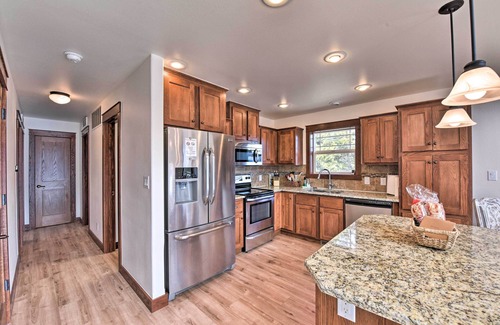 Twin Lakes Cabin | Gorgeous Twin Lakes Home w/Deck Overlooking Mtns!