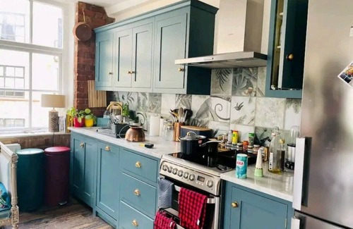 Dalston Apartment | Gorgeous two bedrooms factory conversion flat in Hackney, London zone 2
