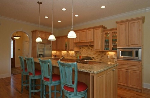 Saint Simons Island Villa | Gorgeous Upscale Villa, Short Walk to Beach and Pier!