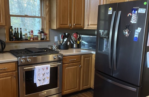 Dillard House | GORGEOUS VIEW, private! Bring your friends; pool, pickleball/tennis; FIREPIT