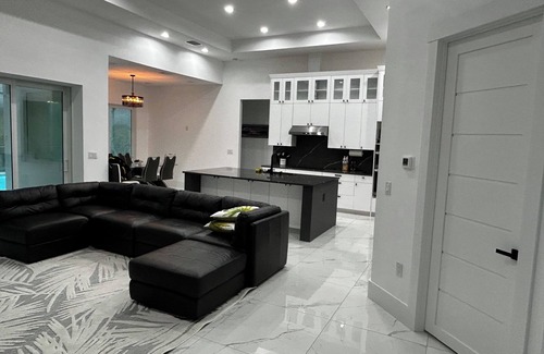 Port Charlotte House | Gorgeous Villa with heated pool in Port Charlotte, Fl