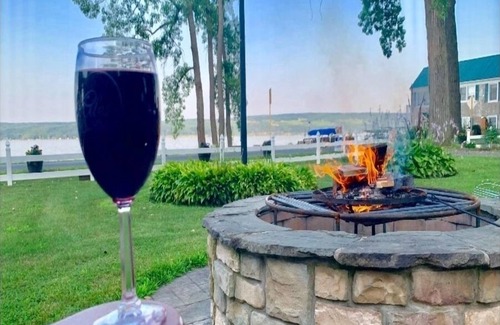 Himrod House | GORGEOUS Waterfront Home w/Huge Flat Yard, AMAZING VIEWS, Wine Trail