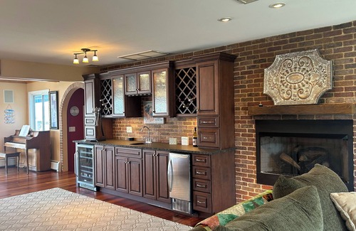 Ortley Beach House | Gorgeous waterfront 5-bedroom lagoon getaway, 7 minutes from Seaside beaches!