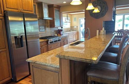 Ortley Beach House | Gorgeous waterfront 5-bedroom lagoon getaway, 7 minutes from Seaside beaches!