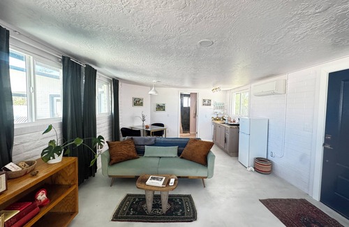 Tucson Estates House | Gorgeously updated casita on beautiful, gated, desert horse property.