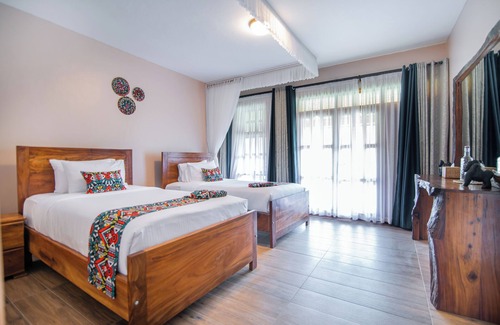 Western Region Cabin | Gorilla Leisure Lodge