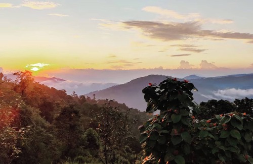 Kalimpong Hotel | Goroomgo Esti Kutum Farm Stay Kalimpong