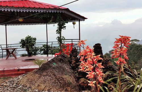 Kalimpong Hotel | Goroomgo Esti Kutum Farm Stay Kalimpong