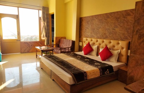 Rewalsar Hotel | Goroomgo Hotel The Mountain Paradise Rewalsar