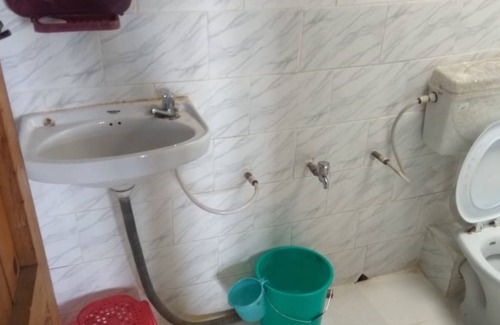 Rishop Hotel | Goroomgo Pink Floyed Homestay Kalimpong