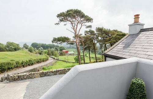 Newcastle Cottage | Gorse Hill Farm Luxury 4 Star Self Catering Cottage, Newcastle, Mourne Mountains