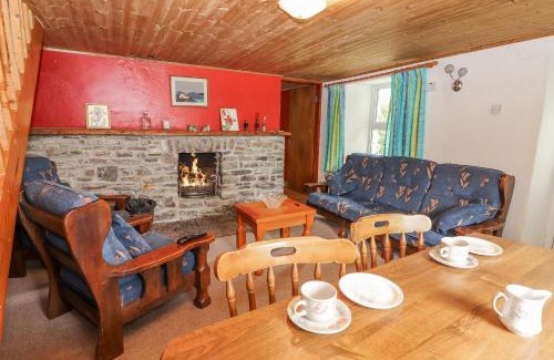 Tahilla House | Gortagown Cottage