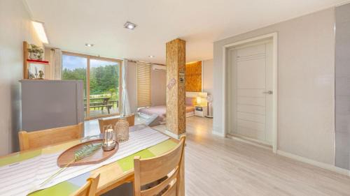 Goseong-gun House | Goseong Sea&Star pension