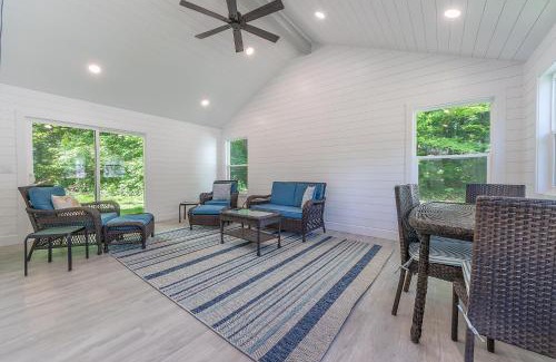 Saugatuck House | Goshorn 18 - Located in Goshorn Lake Resort - Shared pool - Lake access