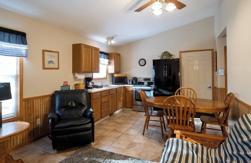 Saugatuck Cottage | Goshorn Lake Resort Cottage #21