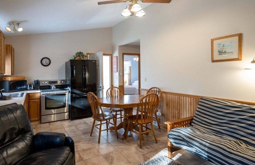 Saugatuck Cottage | Goshorn Lake Resort Cottage #21