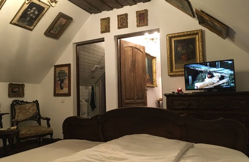 Centrul Nou Hotel | Gospodaria Lui Nea Ion