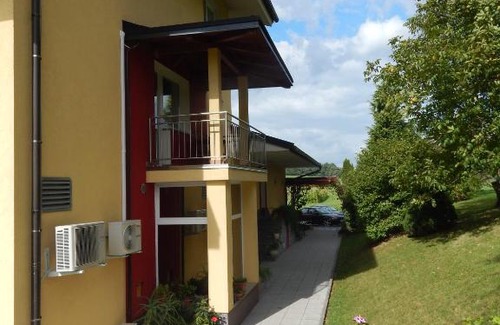 Grosuplje Hotel | Gostišče Lunca