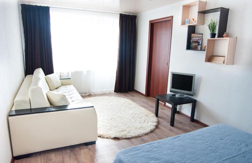 Magnitogorsk Apartment | Gosti Magnitki Apartment Suvorova 106