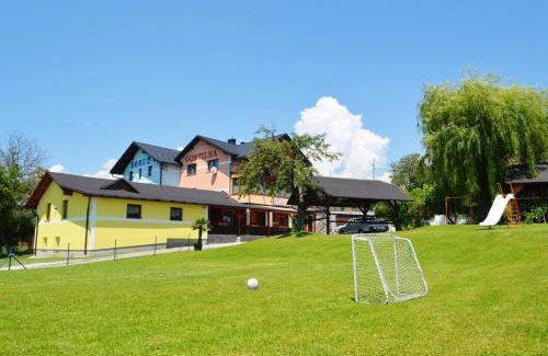 Slovenska Bistrica House | Gostilna s prenocisci Danica