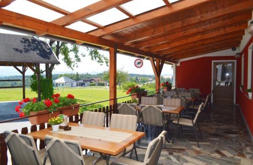 Slovenska Bistrica House | Gostilna s prenocisci Danica