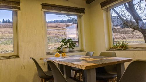 Izki House | Gostynna Rodyna