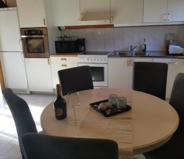 Stanga Villa | Gotland, Hästgård i Stånga